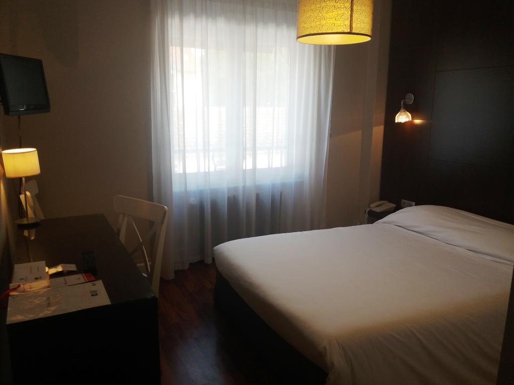 Hotel De La Paix Gérardmer Екстериор снимка
